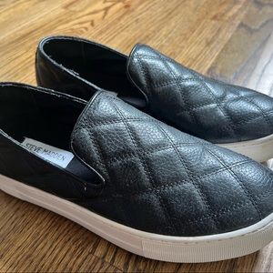 Steve Madden Women’s Globe Sneaker size 8.5